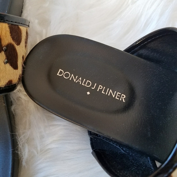 DONALD J. PLINER TULIASP SANDALS - Picture 7 of 8